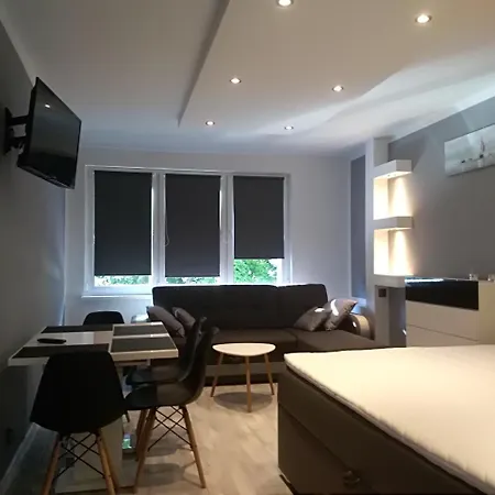 Apartament Art-deco 아파트 코워브제크