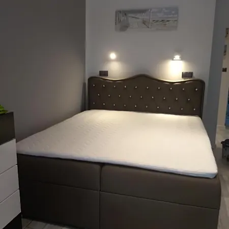 Apartament Art-deco 코워브제크